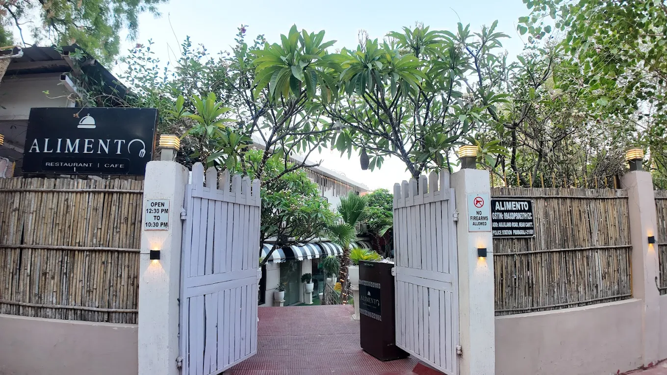 Alimento Restaurant And Cafe